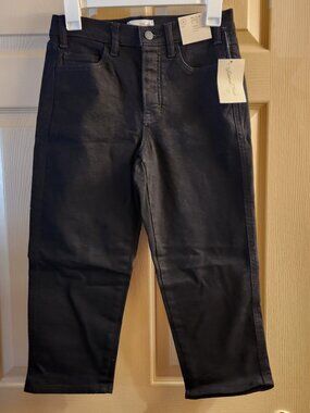 Universal Thread Black Cropped Jeans, size 6, new with tags